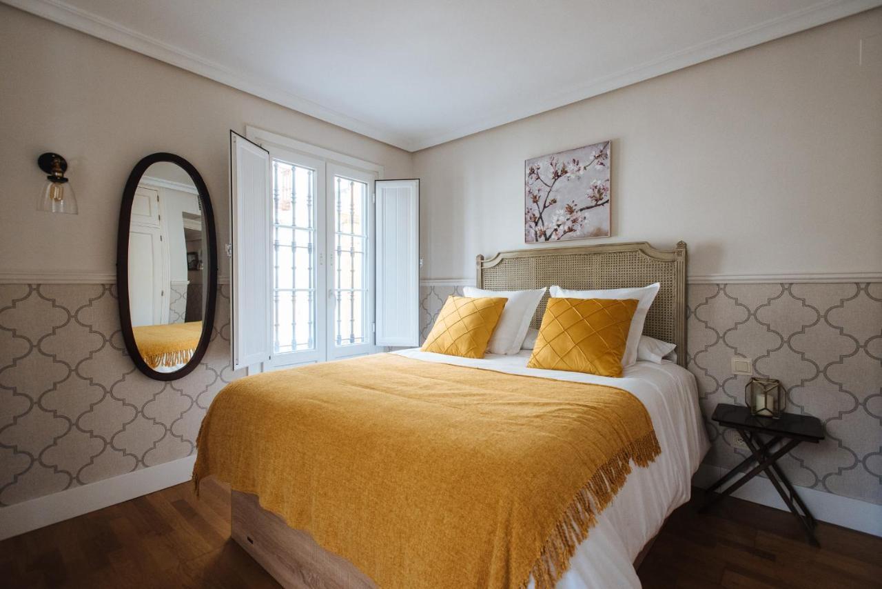 Vidrio Suite Apartment Sevilla Exteriör bild