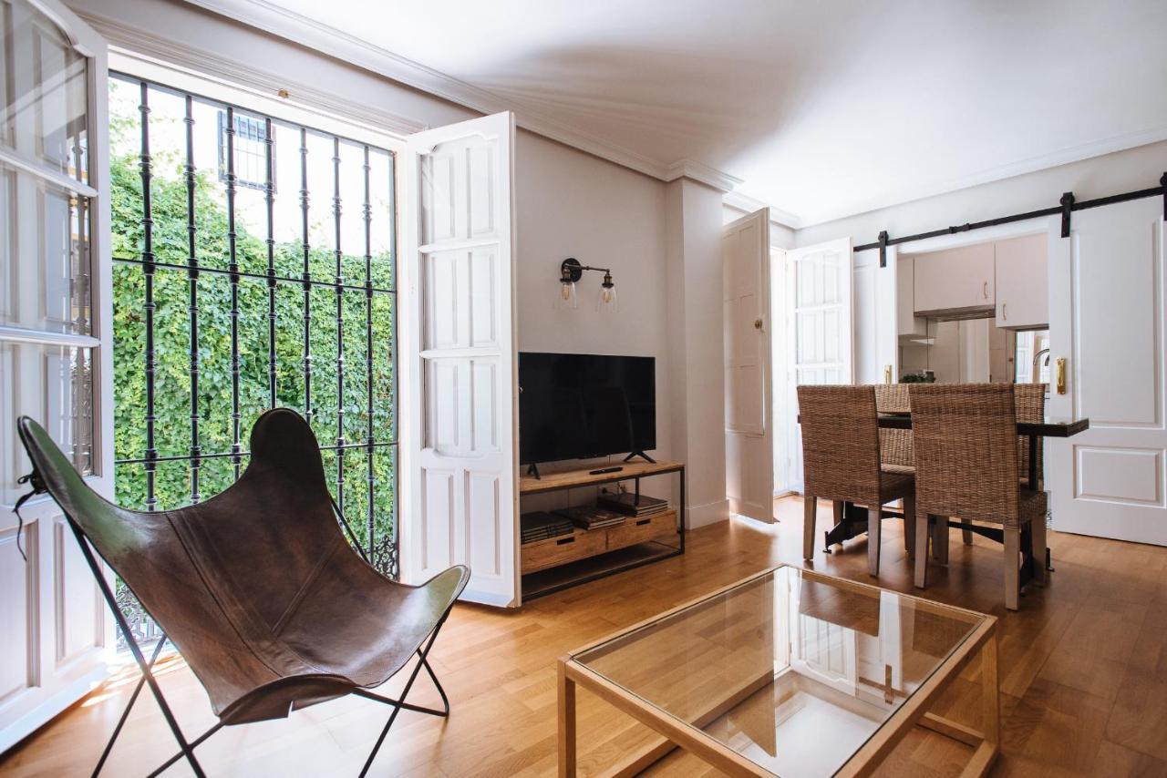 Vidrio Suite Apartment Sevilla Exteriör bild